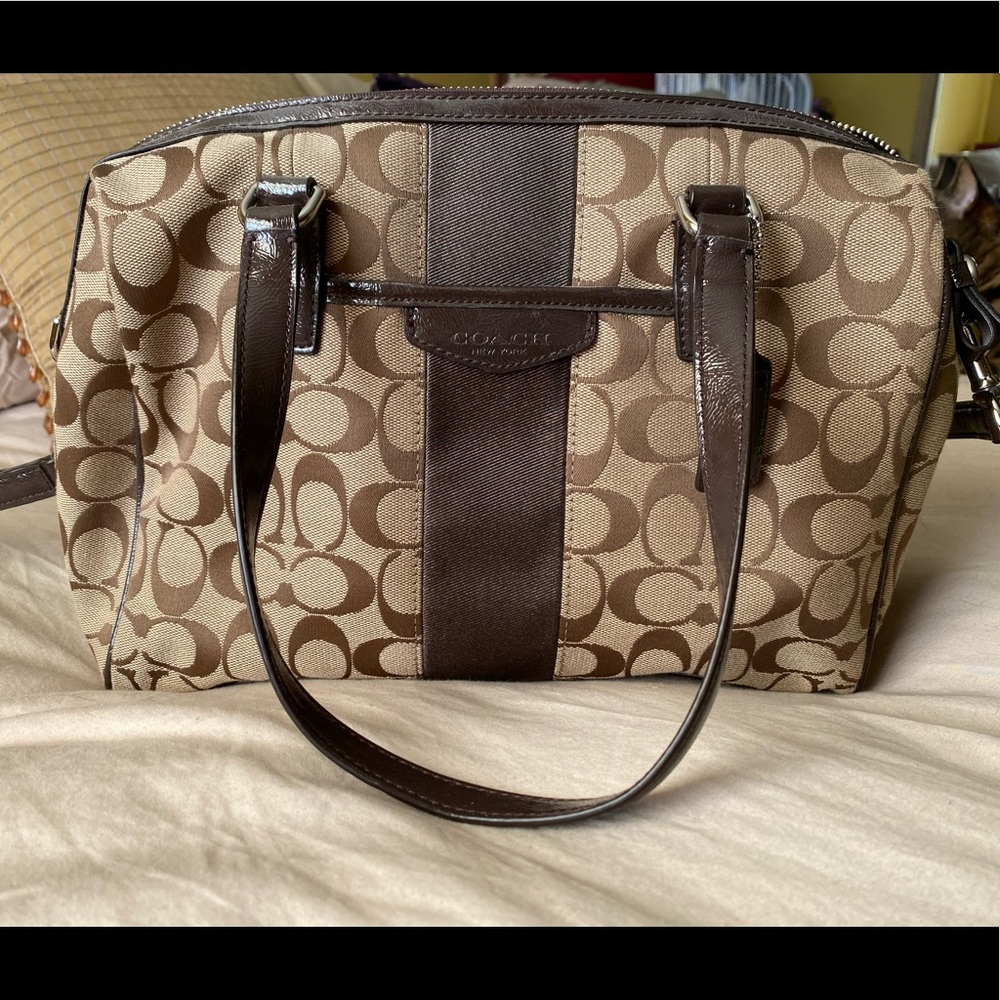 Coach purse - Serial C1480-F28505